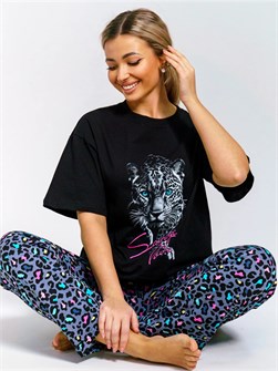 {{productViewItem.photos[photoViewList.activeNavIndex].Alt || productViewItem.photos[photoViewList.activeNavIndex].Description || 'Пижама со штанами хлопковая'}}